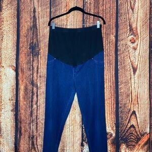 Time and Tru Maternity Jeans 👖